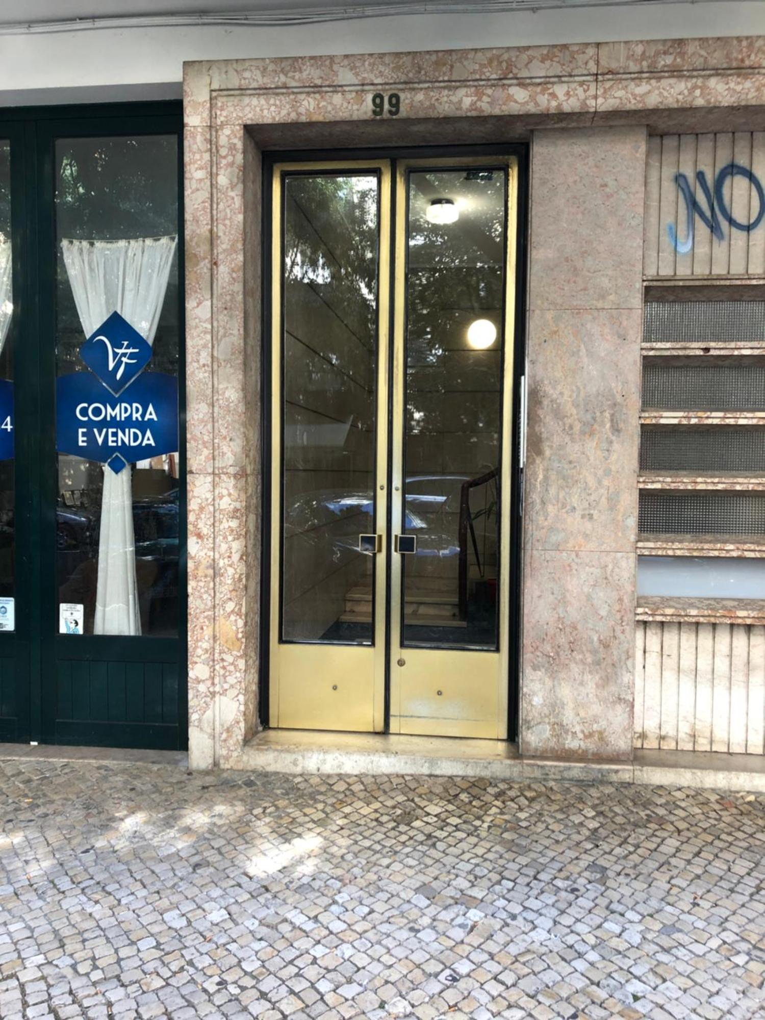 99 Flowers Flat Lisbon Exterior photo